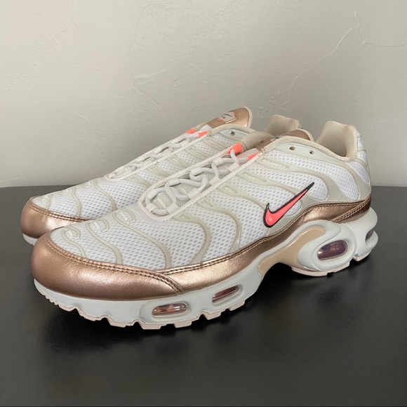 air max plus rose gold